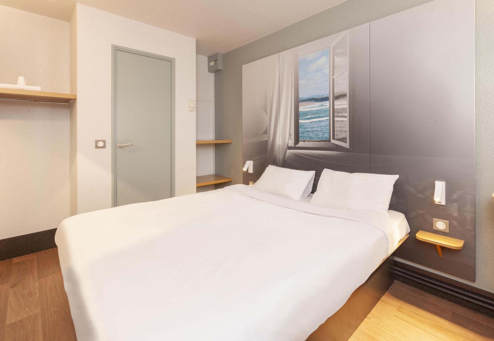 B&B Hotel Байон Екстериор снимка