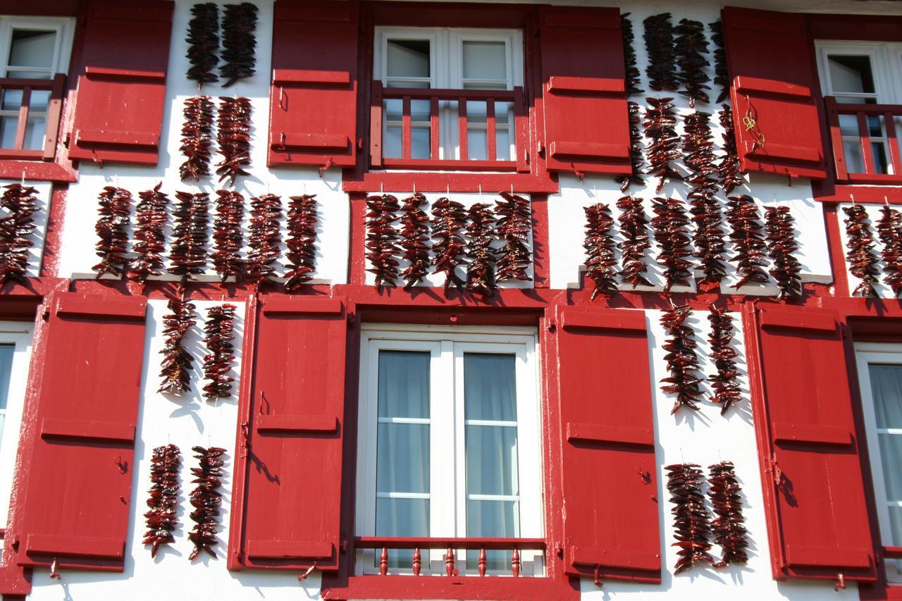B&B Hotel Байон Екстериор снимка